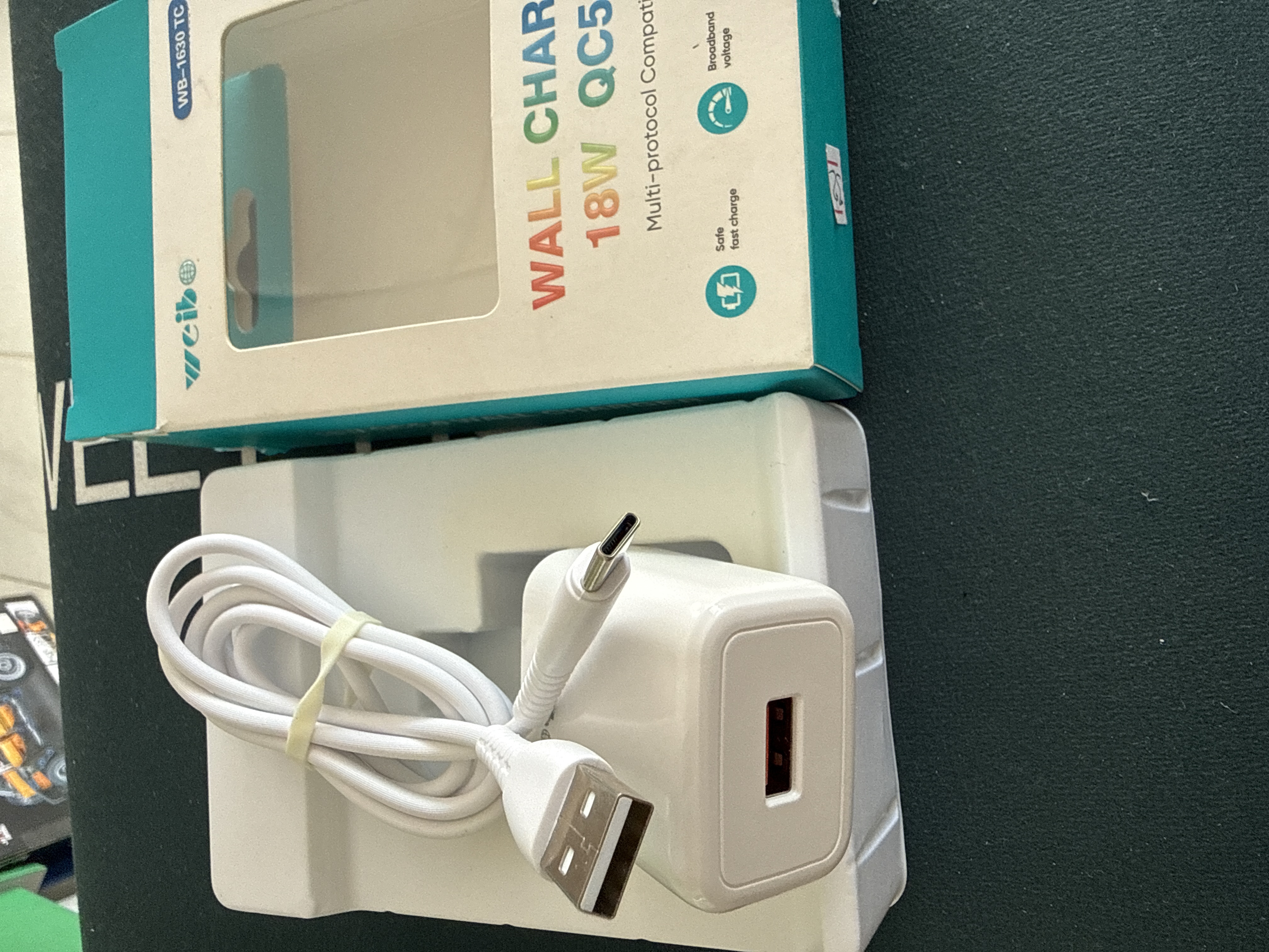 Cargador Entrada USB + Cable Tipo C (WEIBO)