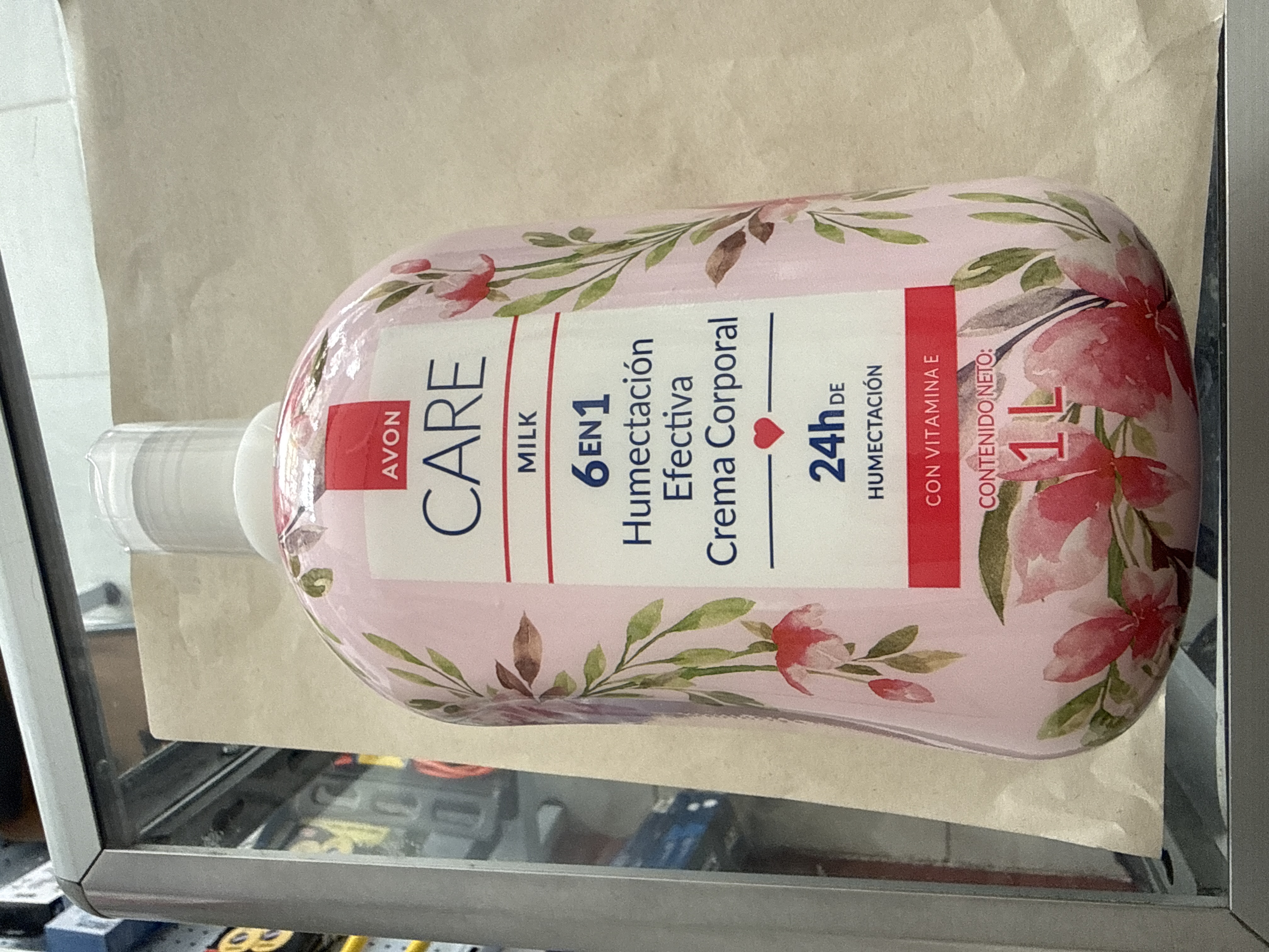 Crema de Piel AVON CARE 6 en 1